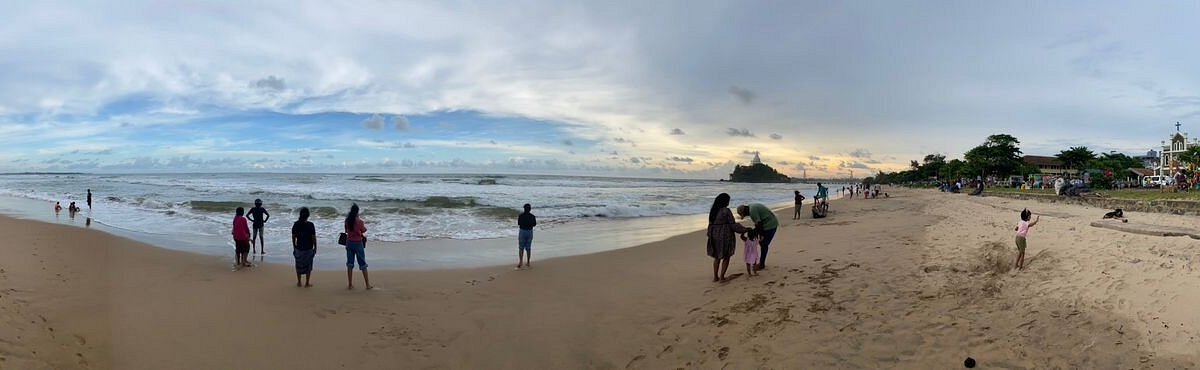 Coastal walk near Surf Range Matara